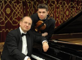 Il violinista Remus Azoitei e il pianista Eduard Stan